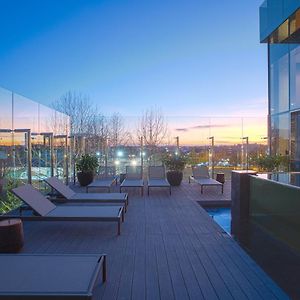 Suryaa Hotel Pinhais, Curio Collection By Hilton